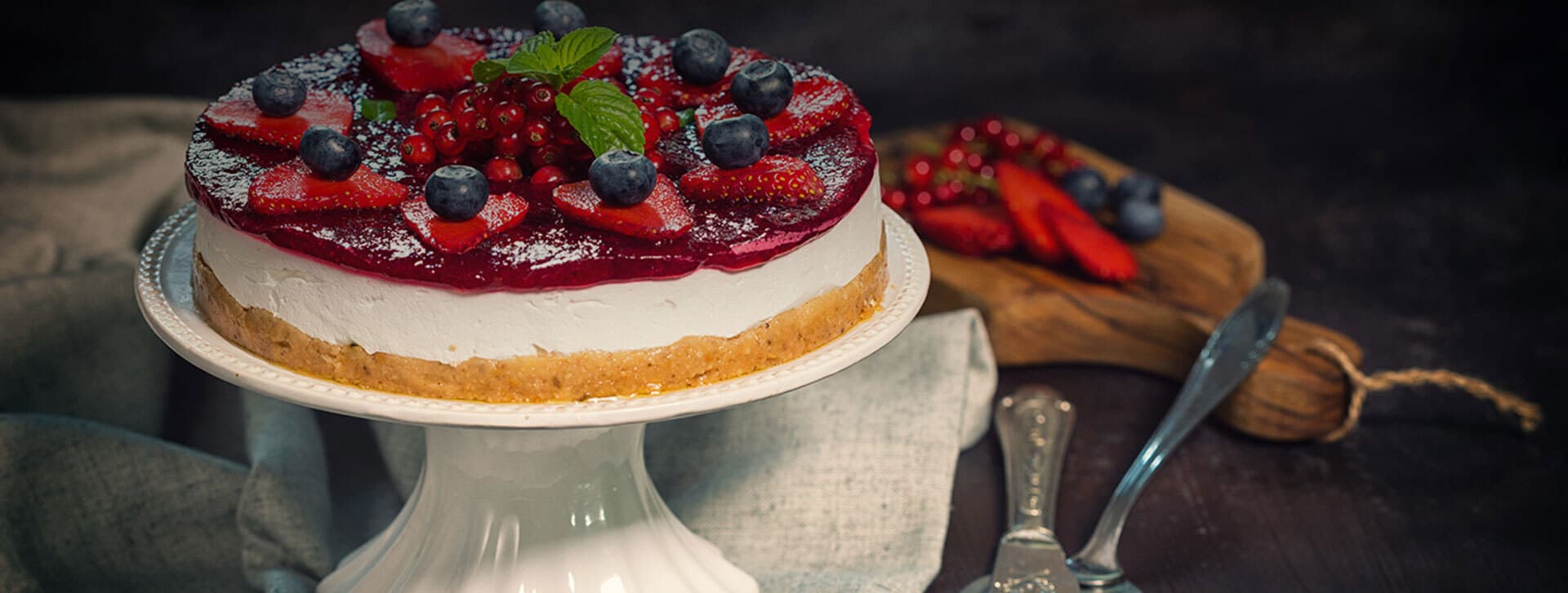 Cheesecake com frutas vermelhas