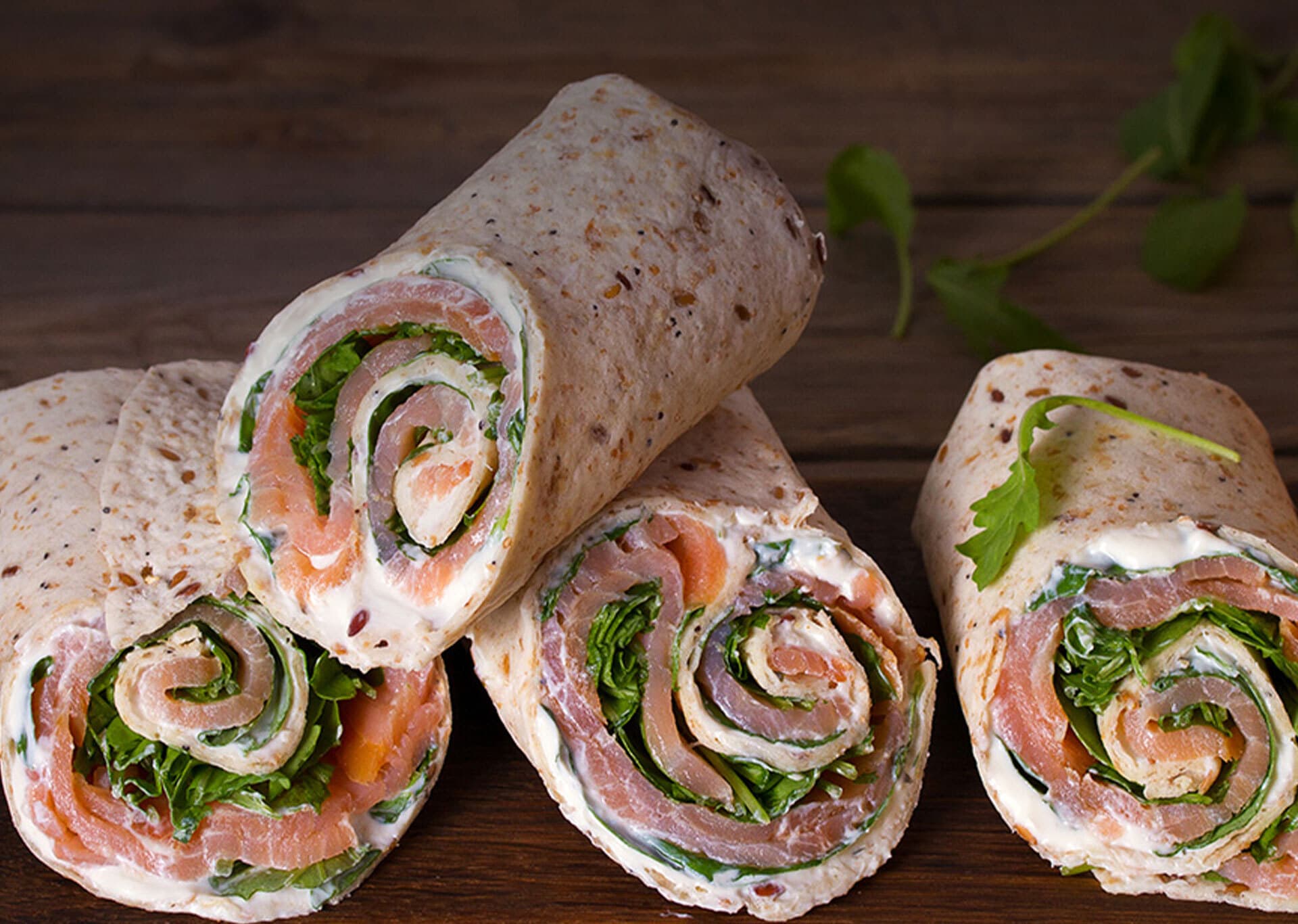 Wrap de salmão defumado com cream cheese