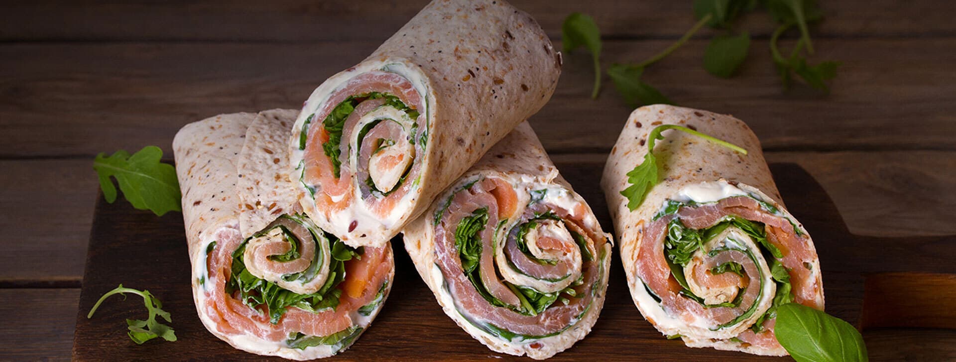 Wrap de salmão defumado com cream cheese